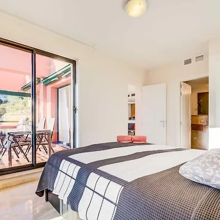 110-charming Apartment, Sea View, Pool, Calahonda * Sitio de Calahonda