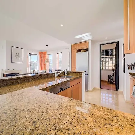 110-charming Apartment, Sea View, Pool, Calahonda Apartment *