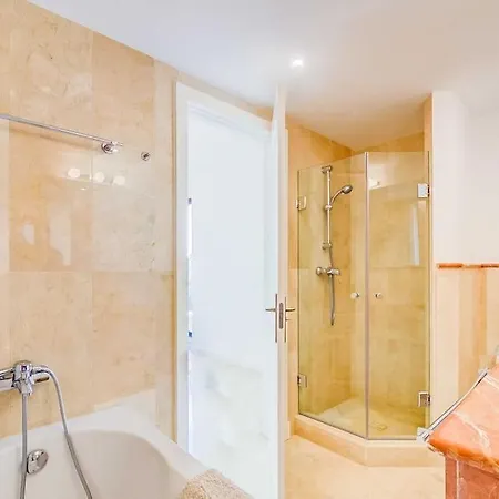 Apartment 110-charming Apartment, Sea View, Pool, Calahonda Sitio de Calahonda