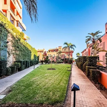 110-charming Apartment, Sea View, Pool, Calahonda Apartment