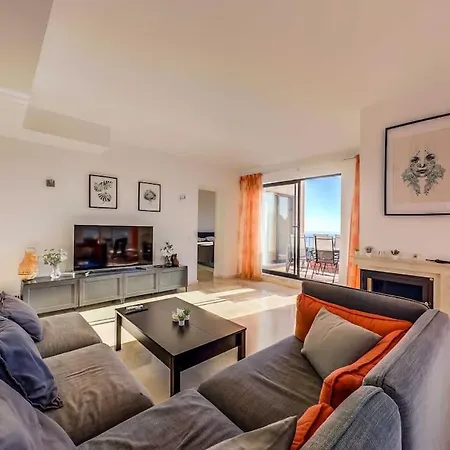 110-charming Apartment, Sea View, Pool, Calahonda Sitio de Calahonda