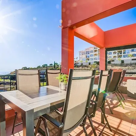 110-charming Apartment, Sea View, Pool, Calahonda *