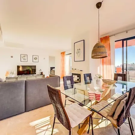 110-charming Apartment, Sea View, Pool, Calahonda Apartment Sitio de Calahonda