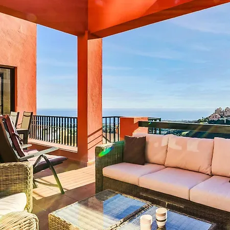 110-charming Apartment, Sea View, Pool, Calahonda Sitio de Calahonda